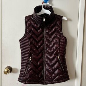Calvin Klein Dark Purple Quilted Down Chevron Puffer Vest XS